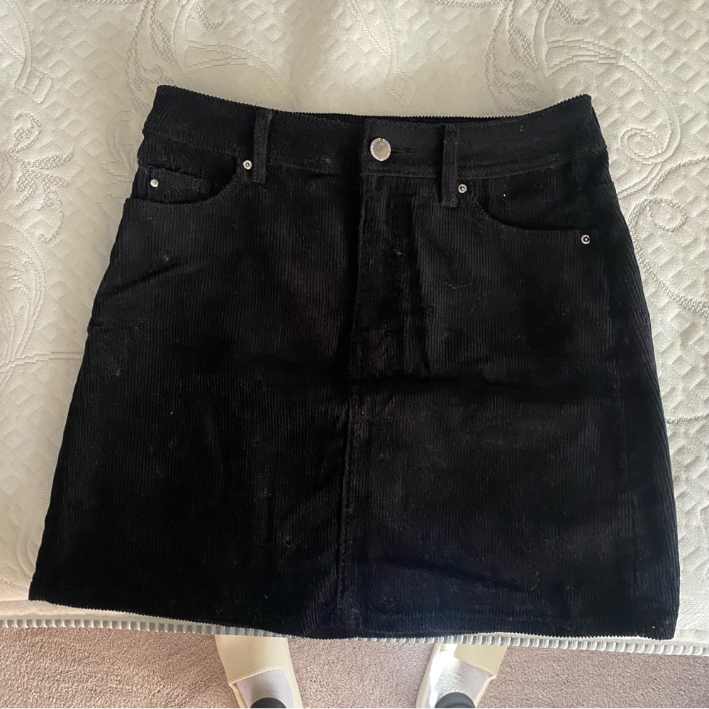 H&M Black Corduroy Mini Skirt